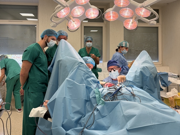 Kauno klinikų gydytojai apie klastingą vėžį: vyras gali jaustis visiškai sveikas