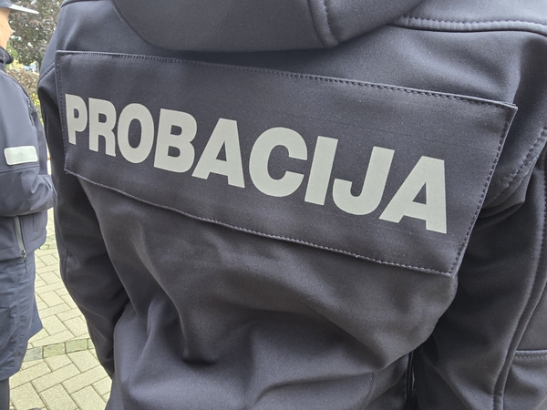Rugsėjį – sustiprintas Probacijos tarnybos dėmesys šiems nusikaltėliams