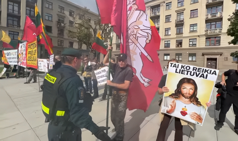„Kaunas Pride“ eitynėse – protestuotojai: prireikė pareigūnų