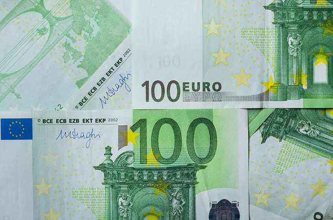 Keis eurų banknotų dizainą – kada tai įvyks?