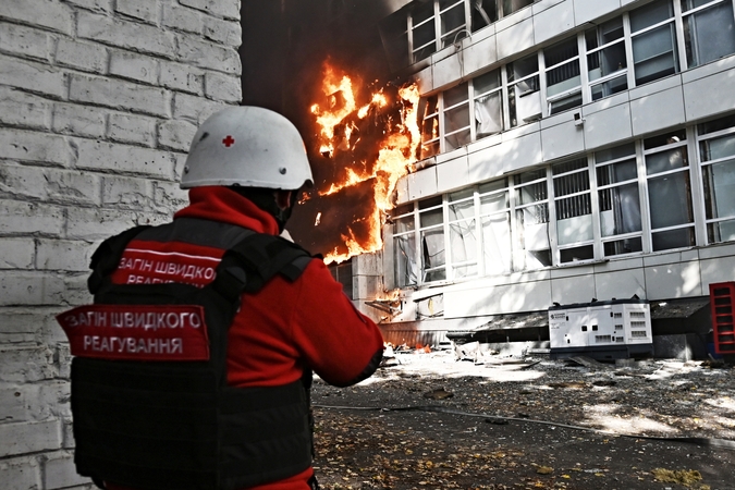 Rusija reaktyviniais dronais smogė smogė Kyjivui