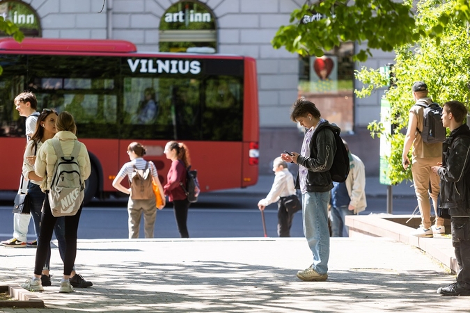 Ministras: aukštas nedarbas valstybei gali daug kainuoti