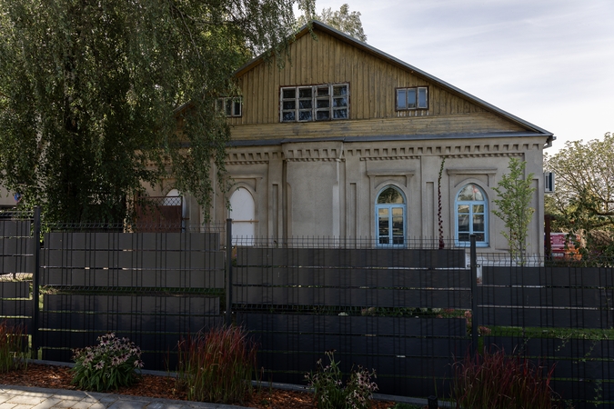 Vieta: Vaisių gatvėje Žaliakalnyje esančioje sinagogoje savaitgaliais dažnai vyksta šventės, triukšmingi renginiai, keliantys nepatogumų kaimynystėje gyvenantiems žmonėms.
