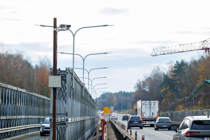 Įspėja vairuotojus: šiame kelio A1 ruože – eismo ribojimai