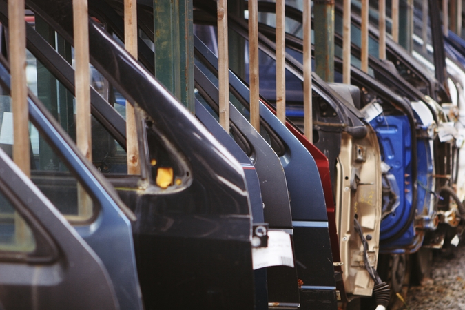 Vokietija ragina ES imtis apsaugoti automobilių gamintojus nuo Kinijos