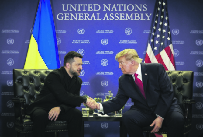 100 – mažiausiai tiek potencialių taikinių vienu metu gali sekti „Patriot“ radaras.