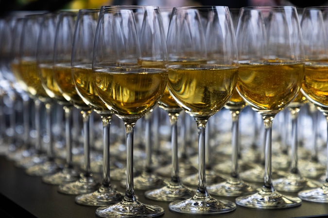 Ribodami alkoholio pardavimus lenkai seka Lietuvos pavyzdžiu
