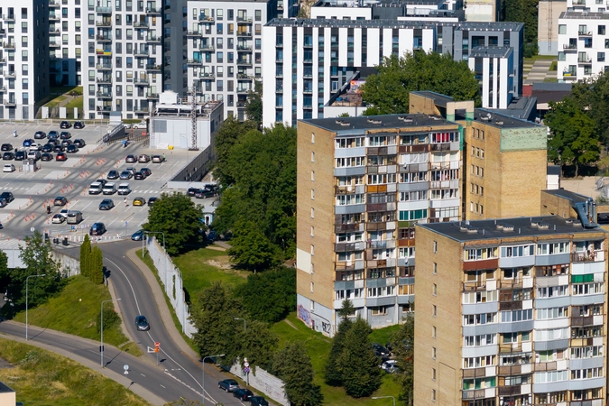 Savivaldybė: pastatas ant Ševčenkos gatvės namo stogo – bendra loftų bendruomenės poilsio erdvė