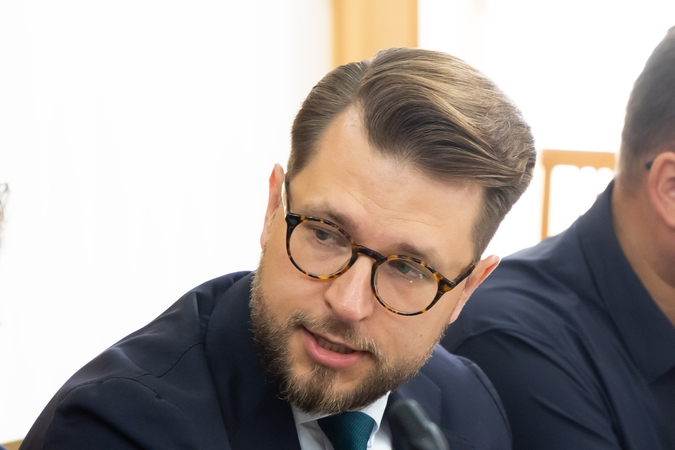 Savickas: Europa perka tiek pat energijos išteklių kaip anksčiau, bet moka 100 mlrd. eurų brangiau