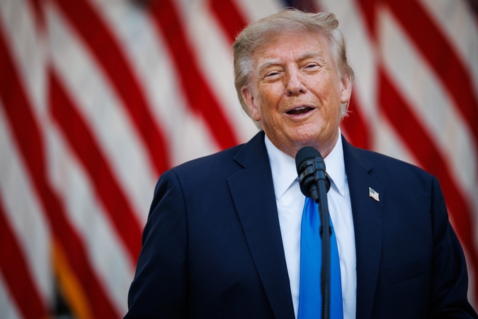 D. Trumpas.