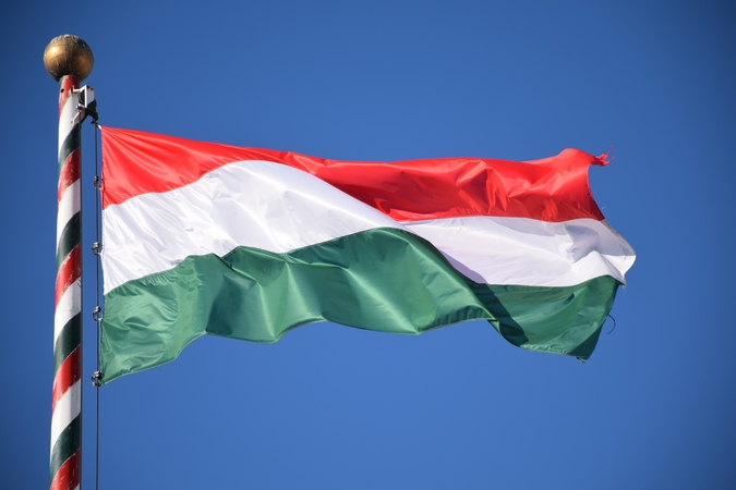 Vengrija išsiunčia dešimt Rusijos diplomatų