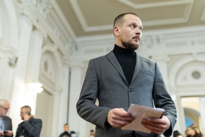 Iš nužudymu kaltinamo pasieniečio advokato – prašymas teisme