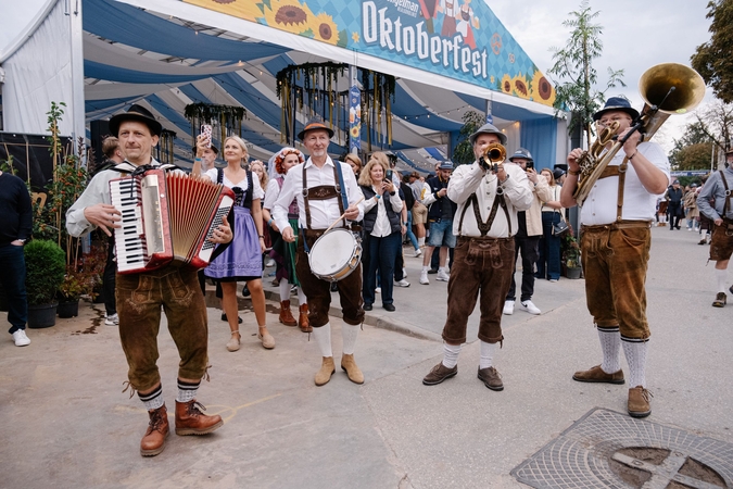 10 tūkstančių prieš 7,4 milijono: kuo iš tiesų skiriasi Miuncheno ir Kauno „Oktoberfestai“