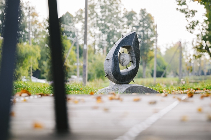 Naujas Liepų alėjos akcentas – šešių skulptūrų ansamblis