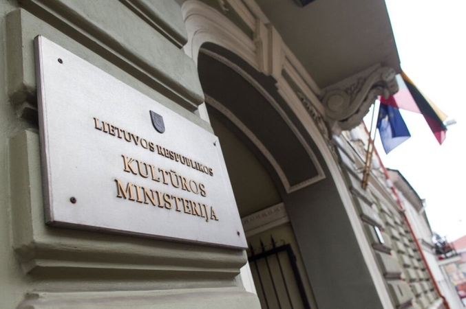 Į nacionalines premijas pretenduoja 42 menininkai 