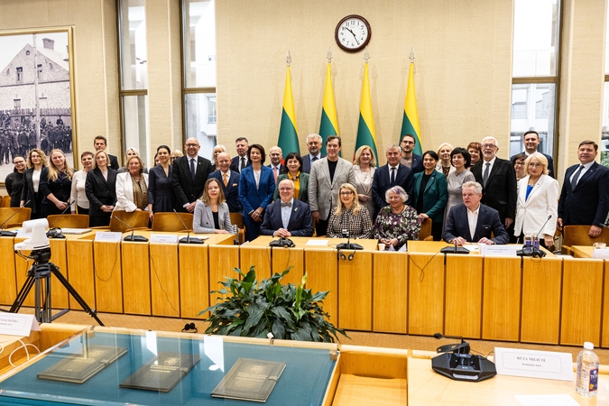 Vilniuje posėdžiaus Seimo ir Pasaulio lietuvių bendruomenės komisija