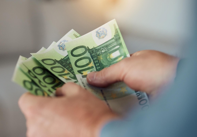 „Čekiukų“ bylose įtarimai pareikšti keturiems politikams: Prienų tarybos narės byla perduota teismui