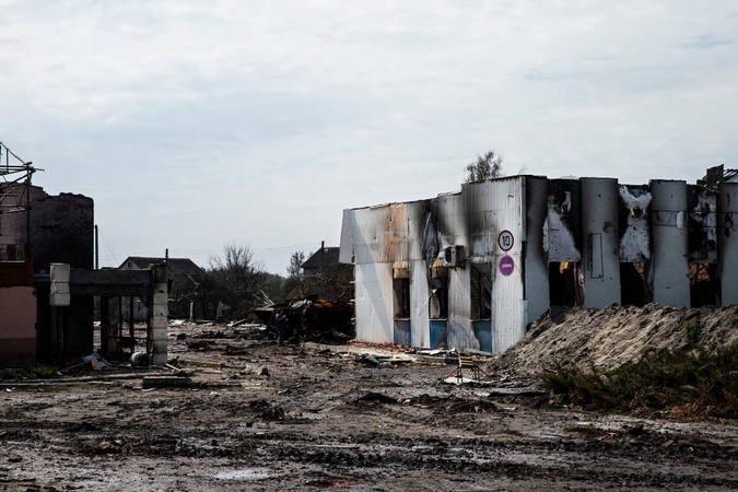 Rusijos valdomųjų aviacinių bombų atakos Zaporižioje pasekmės: 20 žuvusiųjų, 32 sužeisti