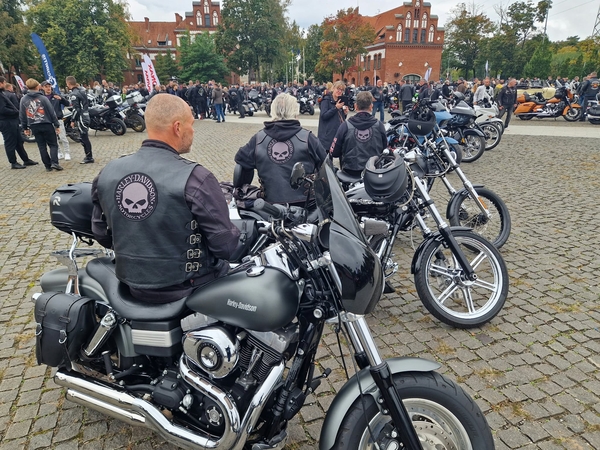 Klaipėdą drebino motociklų variklių garsai