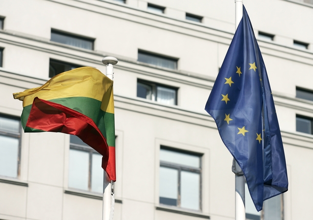 EK ragina Lietuvą taikyti griežtesnes sankcijas įmonėms už mokesčių vengimą