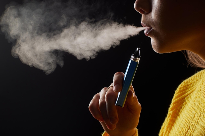 Departamentas: daugėja elektroninėmis cigaretėmis apsinuodijančių nepilnamečių