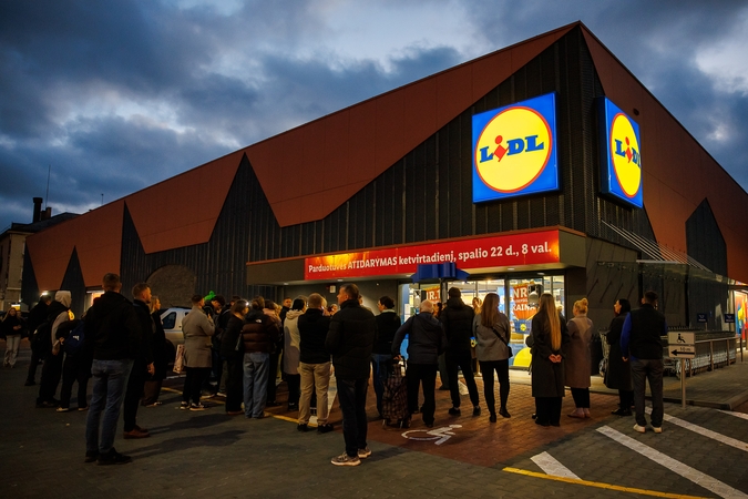 Klaipėdoje duris atvėrė nauja „Lidl“ parduotuvė: šventė subūrė gausybę gyventojų