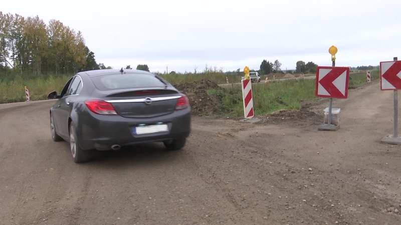 Gyventojai pasiuto pamatę, kas nutiko su nauju keliu