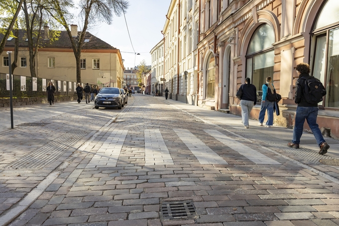 Sostinėje baigtas antrasis Trakų gatvės remonto etapas: atnaujinti šimtamečiai tinklai