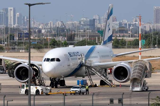 Žiniasklaida: išpuoliu „FlyDubai“ lėktuve įtariamam pilotui Omane buvo uždrausta skraidyti 