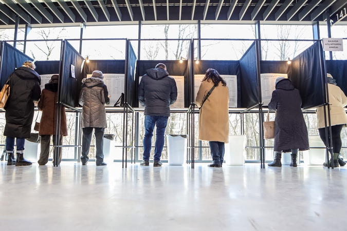 Didmiesčiai: 2023-iųjų savivaldybių tarybų ir merų rinkimuose balsavo beveik 53,8 proc. kauniečių, beveik 49,3 proc. vilniečių, o klaipėdiečių – vos 40,8 proc.
