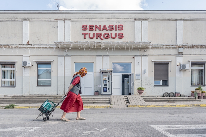 Unikalu: spalio 3-iąją turgavietėje vienam vakarui greta prekystalių, paviljonų ir įprasto turgaus šurmulio įsikurs menas.