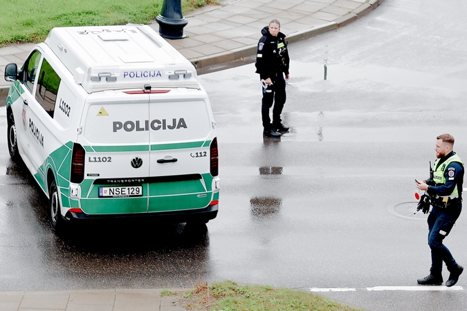 Tarnyba: kai įvyksta avarija, policininkai dažniausiai turi nemažai darbo.