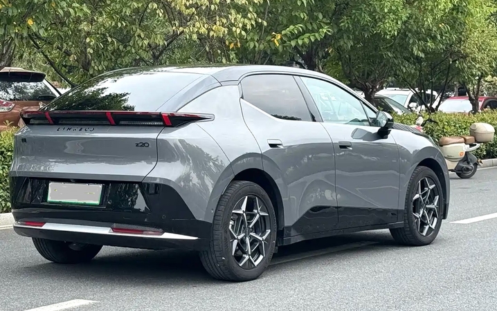 Nuomonė: ekspertų teigimu, „Lynk & Co Z20“ – vienas iš kiniškų elektromobilių, labiausiai tinkančių Lietuvos sąlygoms.