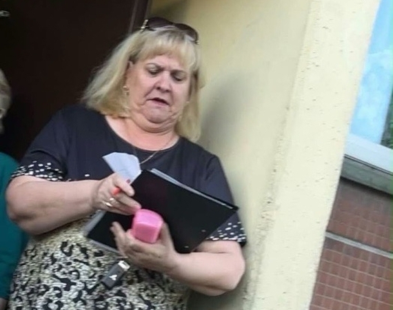 Pasekmės: po kieme vykusio bendrijos susirinkimo G. Korsakė priversta aiškintis teisme.