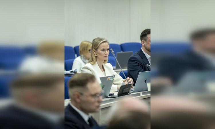 Paliko: į tarybą  su Lietuvos valstiečių ir žaliųjų sąjungos sąrašu patekusi A. Jermolajeva pranešė paliekanti šios partijos frakciją.