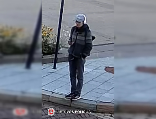 Įsibrovė į kavinę Vilniuje ir pavogė pinigus: policininkai turi klausimų vyrui nuotraukoje
