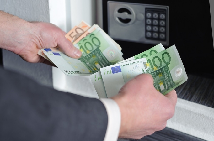 Ministerija – už Nausėdos idėją: įveiklins žmonių indėlius?