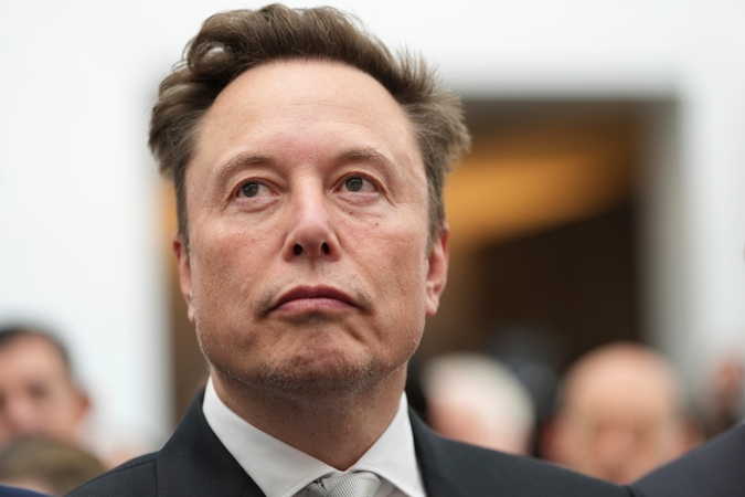 Muskas žada padovanoti po „SpaceX“ akciją „kiekvienam vaikui Amerikoje“