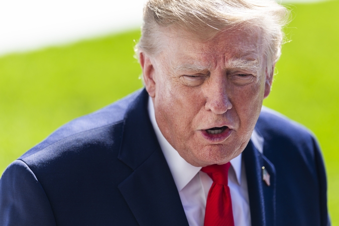 Trumpas: JAV ir toliau dalijasi žvalgybos informacija su Ukraina