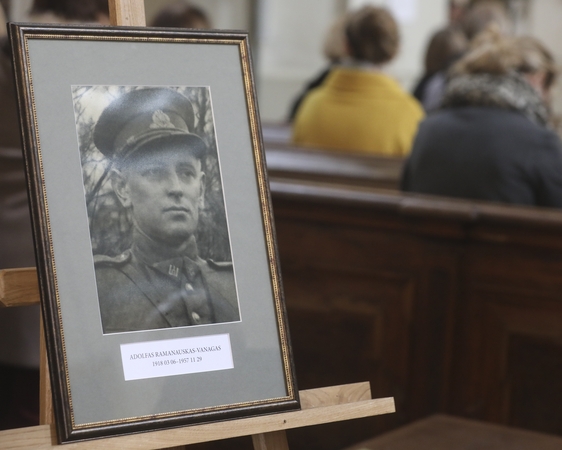 Istorikas: partizanų vadas Ramanauskas informacijos KGB neteikė