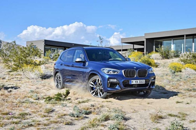 "BMW X3".