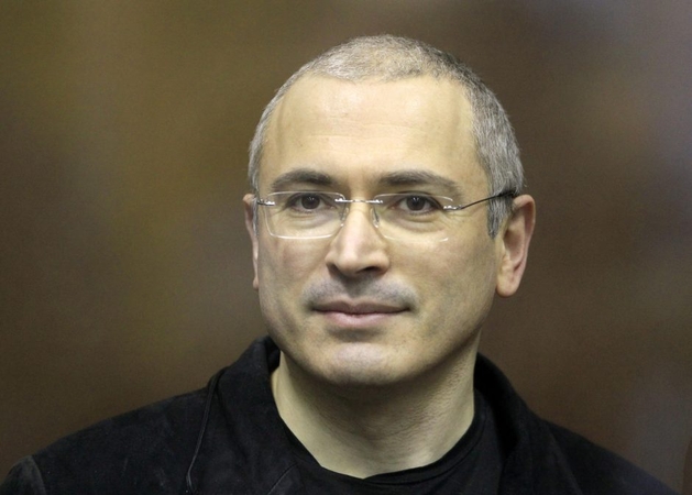 Kremliaus kritikas M. Chodorkovskis pristatė kandidatus į Dūmą
