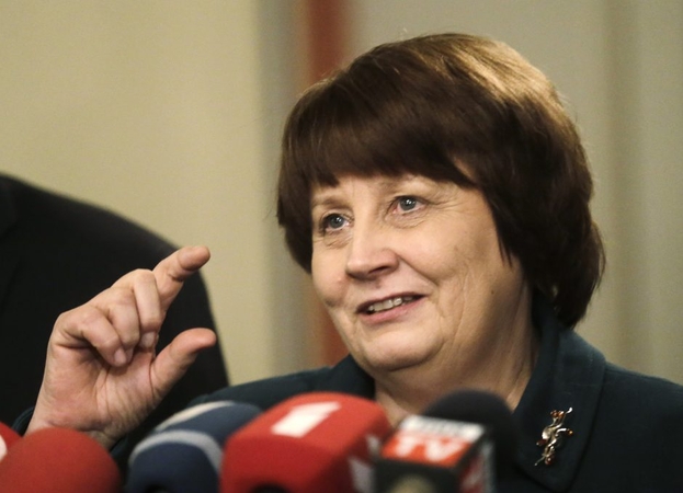 Kadenciją baigianti Latvijos premjerė pasirengusi formuoti ir naują vyriausybę