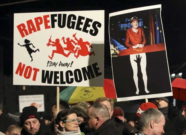 Tūkstančiai ultradešiniųjų protestavo prieš A. Merkel migracijos politiką