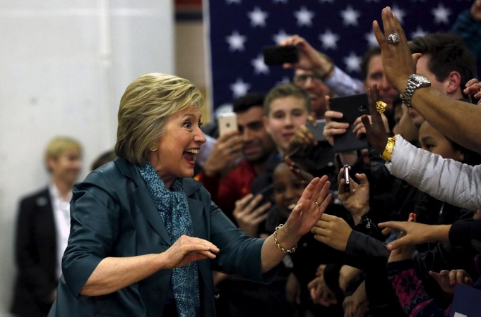 D. Trumpas ir H. Clinton laimėjo pirminius rinkimus Arizonoje
