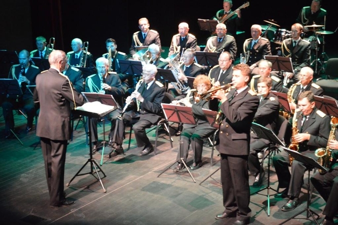 Svečiai iš Japonijos klausėsi Karinių jūrų pajėgų orkestro muzikos