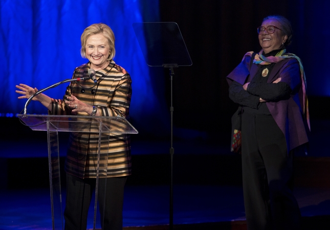 Filmo ir miniserialo apie H. Clinton žiūrovai vis dėlto nepamatys