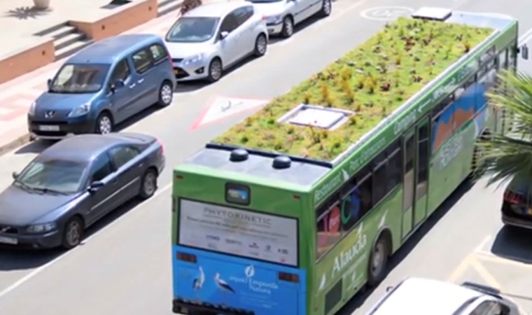 Sodas ant autobuso stogo – įgyvendinta idėja Ispanijoje