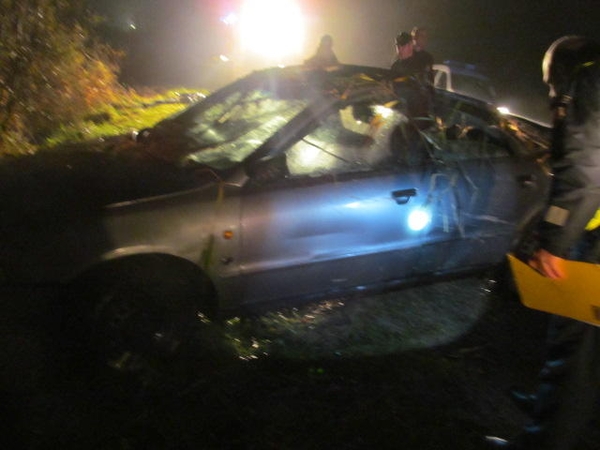 Tragedija Neveronyse: į tvenkinį įskriejusiame automobilyje žuvo jaunuolis