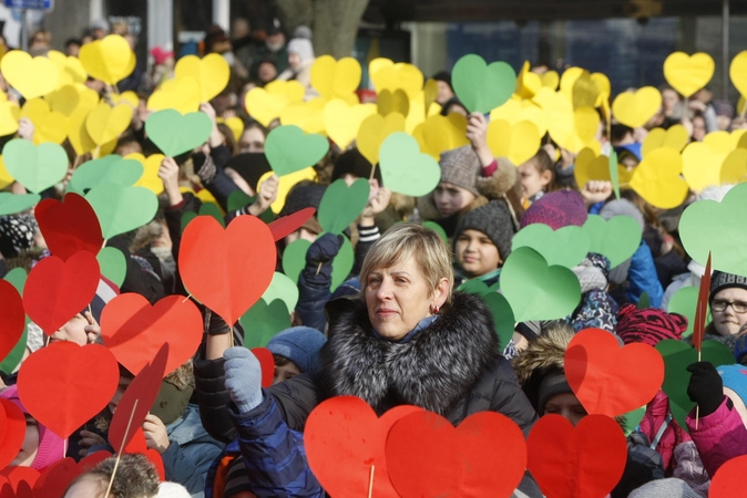 Klaipėdiečiai pakiliai šventė Vasario 16-ąją